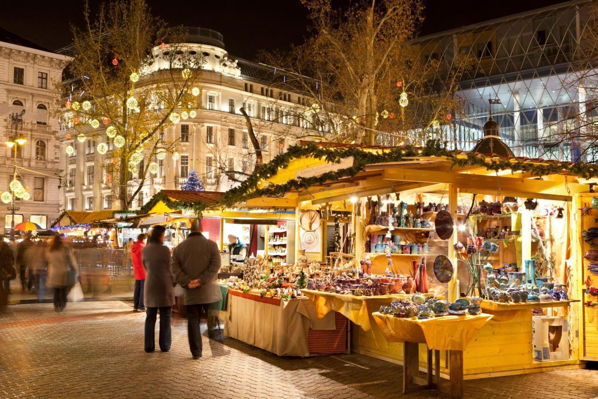 Central Budapest Vadász Street Buitenkant foto